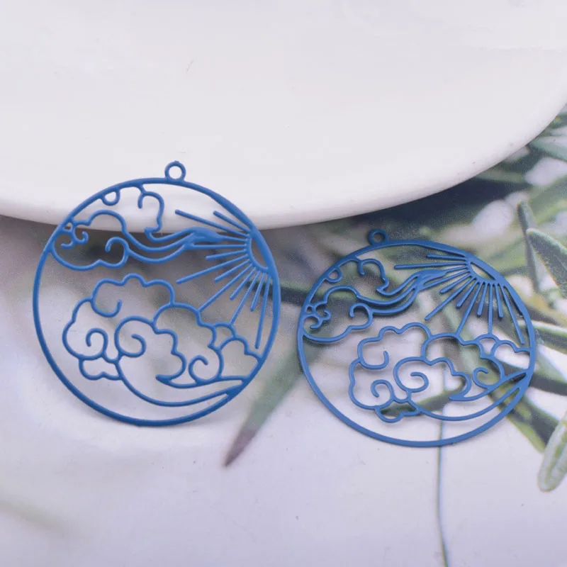 30 Stück AB6285 32*30mm lackierte Messing-Sonnen- und Wolken-Anhänger für DIY-Schmuck und Ohrring-Zubehör – Detail 9