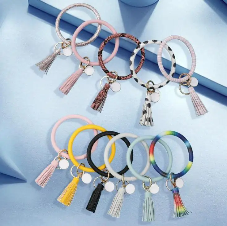 

Tassel Charms Bangles Key Buckle Pu Leather Wrap Wristbands Keys Chain Multi Colors Bracelet Ring New Arrival Wholesale