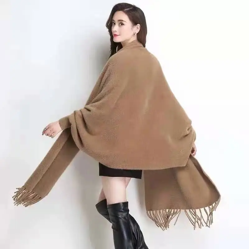 9 Colors Soild Women Outstreet Faux Mink Velvet Cloak Autumn Winter Knitted Batwing Sleeves Long Poncho Capes Female Tassel Coat