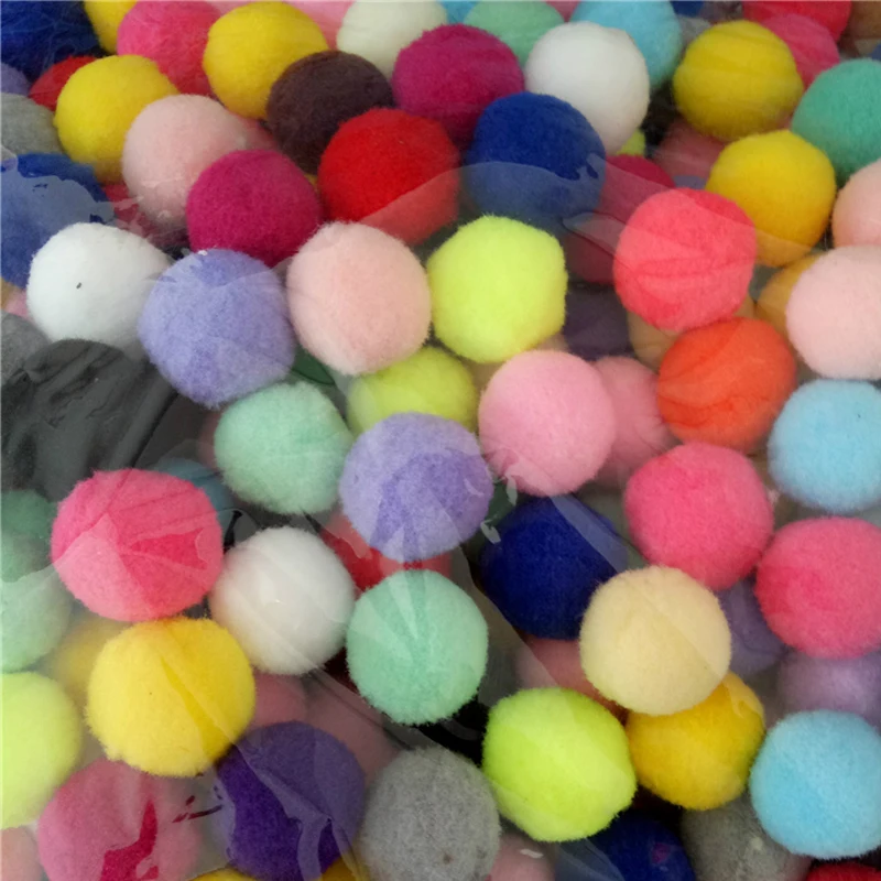 Multiple Sizes Pompom Soft Fluffy Pompon Multicolor Pom Poms Balls Mini 8mm To 30mm Big Pompoms Kids Toys Craft Supplies 2000pcs