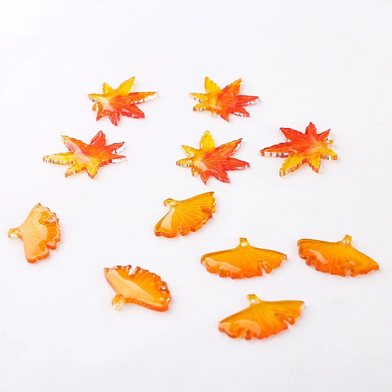 

New Arrival 50pcs DIY Jewelry Accessories Fall Gradient Red Maple Leaf Ginkgo Epoxy Resin Pendant Earrings Hairpin Charms