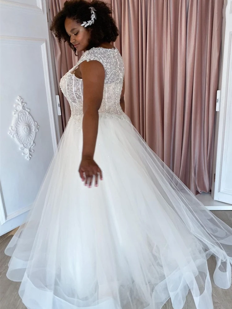 Robe de mariée bohème à col en V, appliques en dentelle, pois, dos nu, tension ficicide, tulle, train court, robe de mariée, vente chaude