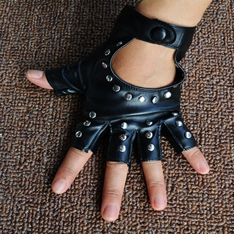 Women Punk Fingerless Dance Gloves with Studs Black PU Leather Rivets Cosplay Performance Dance Gloves Comfortable Sexy Cool