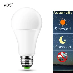 220V 110V Led Lamp Bulb With Light Sensor Dusk to Dawn Light Bulb E27 B22 10W 15W Smart Lighting IP44 Day Night Auto On Off