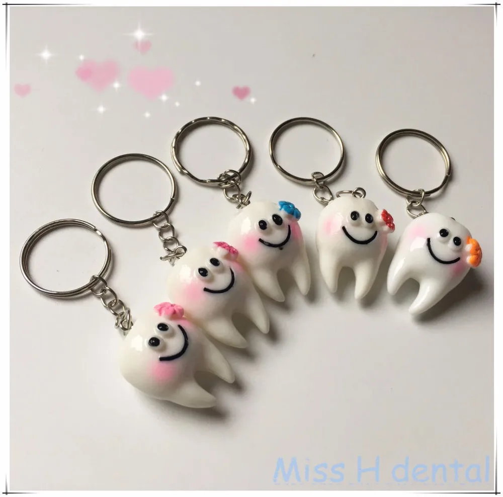 10/5pcs Dental Teeth Shape Model Simulation Tooth Key Chain Fashion Cartoon Lovely Girls Gift Pendant Teeth Key Chain