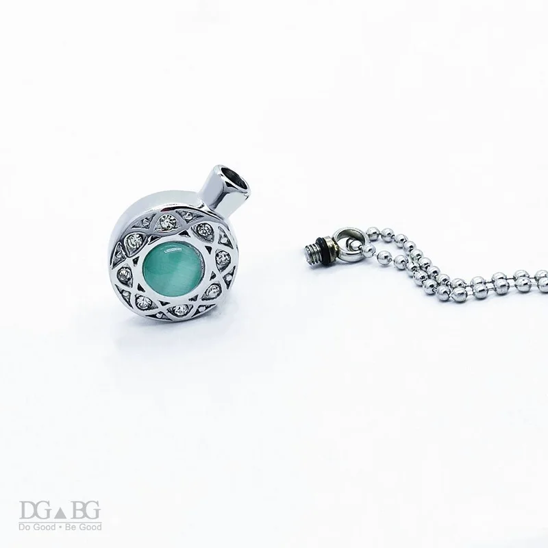 Small Animal Urn Opal pendant Fashion Female Elegant Jewelry Memorial Loved Pet Dog Cat Bird Ashes Holder Openable Locket