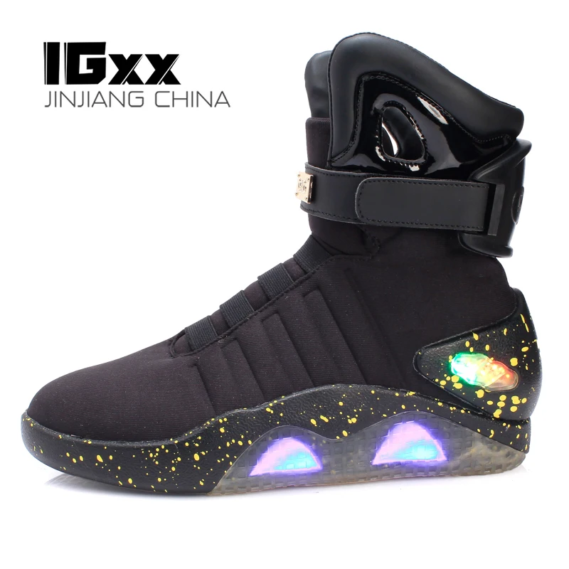 

IGxx LED Shoes Mag Light Up For Men LED Sneakers USB Recharging Shoes Back To The Future Flashing Shoes LED Black