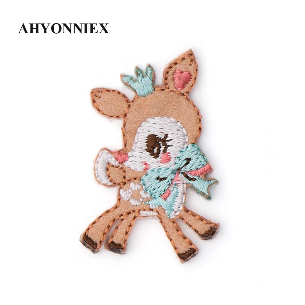 AHYONNIEX 3D Cute Hani Deer Patch ricamata per abbigliamento cucito Applique adesivo colla carino distintivo di cartone animato accessori fai da te