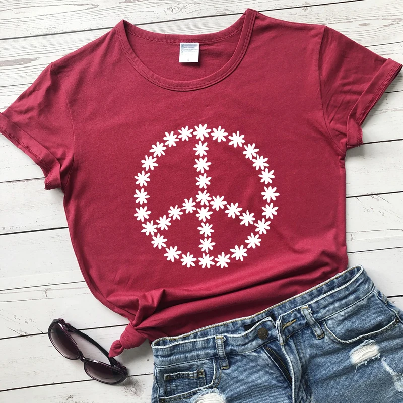 Daisy Peace Sign T-shirt Cute Women Boho Peace Love Tshirt Aesthetic Be Kind Graphic Tee Shirt Top