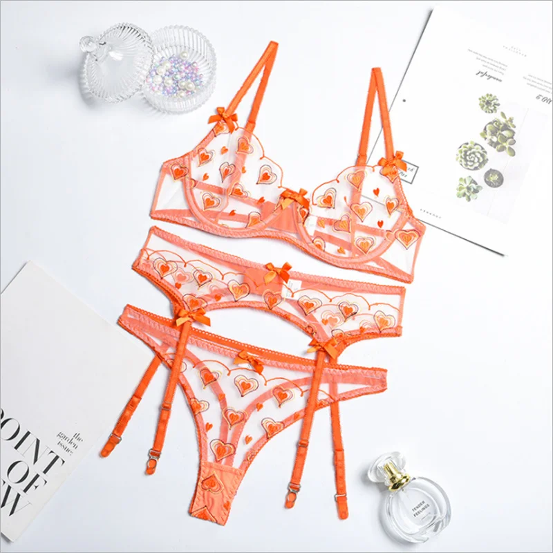 New style, lace, love girl, acne embroidery, mesh transparent bra, with underwire, gather suit