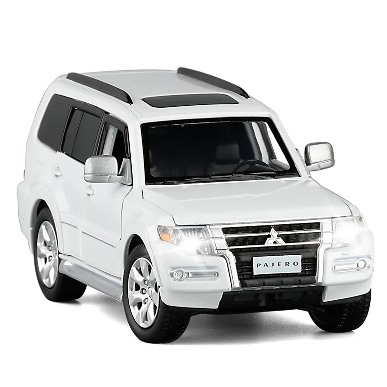 Hot 1:32 alloy pull back Pajero V97 car model,high simulation off-road vehicle toy,6-door design,free shipping