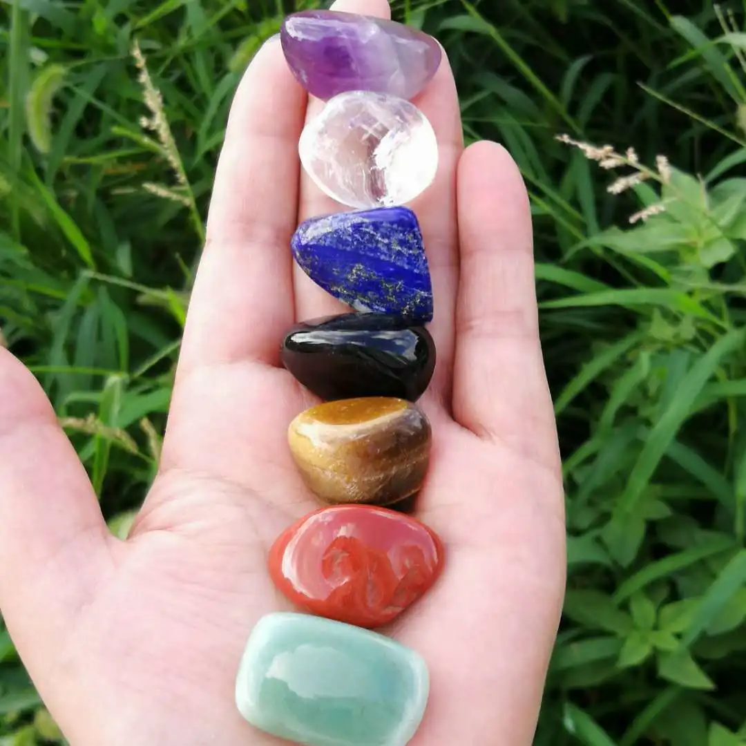 Wholesale 7pcs Natural Crystal Seven Chakra Amethyst Geode Gift Crushed Stone Rough Polished Large Particles Energy Stone Set