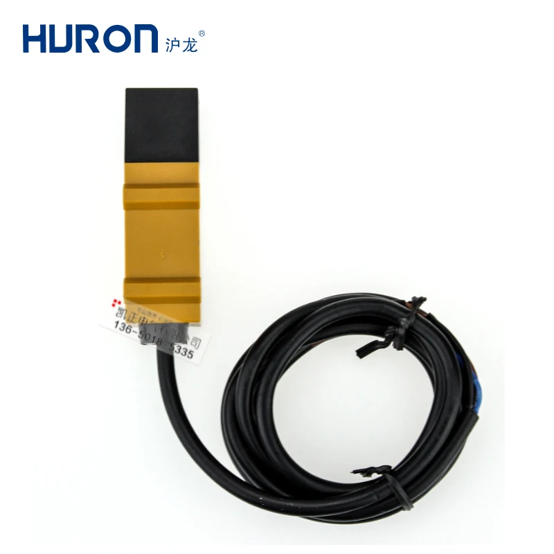 2 pieces  HURON New diffuse reflection photoelectric switch E3S-DS30E4 photoelectric sensor NPN often open 30CM