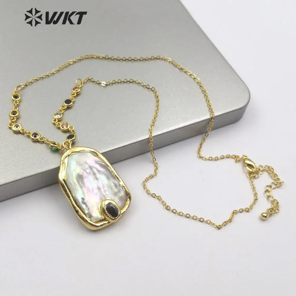 

WT-MN956 Natural Freshwater Pearl Necklace Random Shape Drop With Tiny Gem-stone Necklaces Lady Charm Vintage Design Jewelry