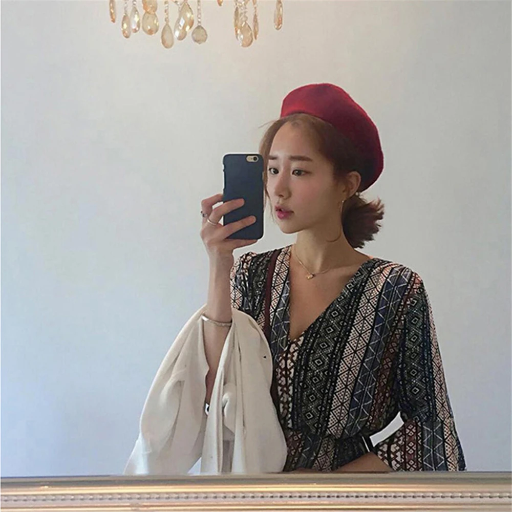 Autumn and winter Korean and Japanese woollen cloth bud hat British winter net red painter hat WS-2815