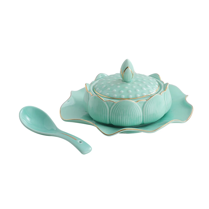 300ml Creative Stew Cup Ceramic Lotus Bowl with Lid Saucer Spoon Kit Chinese Dinnerware Bird's Nest Bowls Vintage Soup Cups Gift