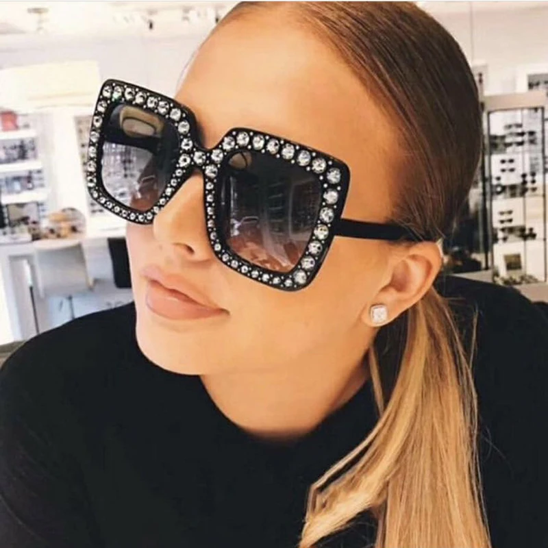 2020 Vintage Oversized Square Colorful Diamond Sunglasses Women Big Frame Luxury Brand Crystal Sun Glasses Rhinestone Eyewear