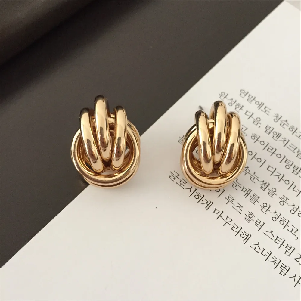 New Arrivls Gold Or Rhodium Color Circle Twist Together Stud Earrings For Women Girl Elegant Gorgeous Daily Unique Jewelry