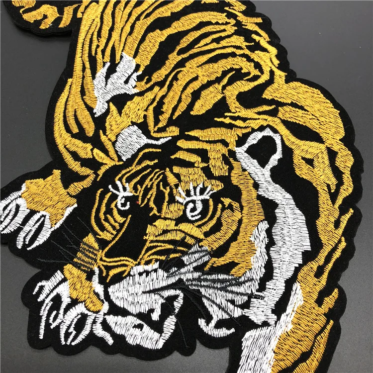 21cm*34cm Tiger Large Embroidery Cloth with Coat Decoration, Back Glue Patch, Down Jacket Decoration Label