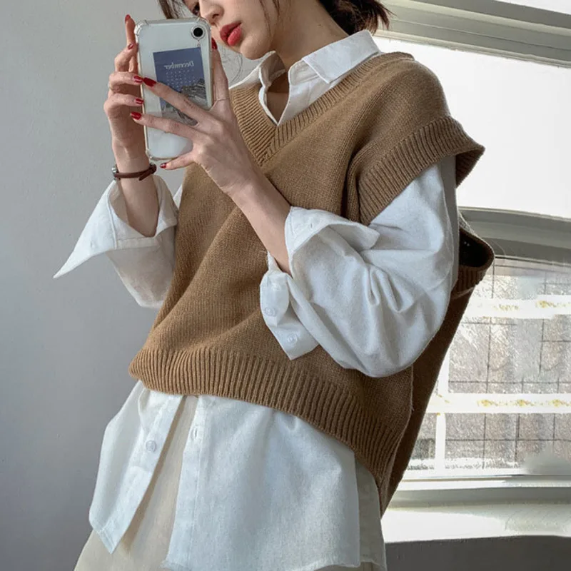 

Korea Chic Striped V-neck Women 2021 Autumn New Loose Outer Wearing Knitted Vest + White Shirt Top Female Fashion X922