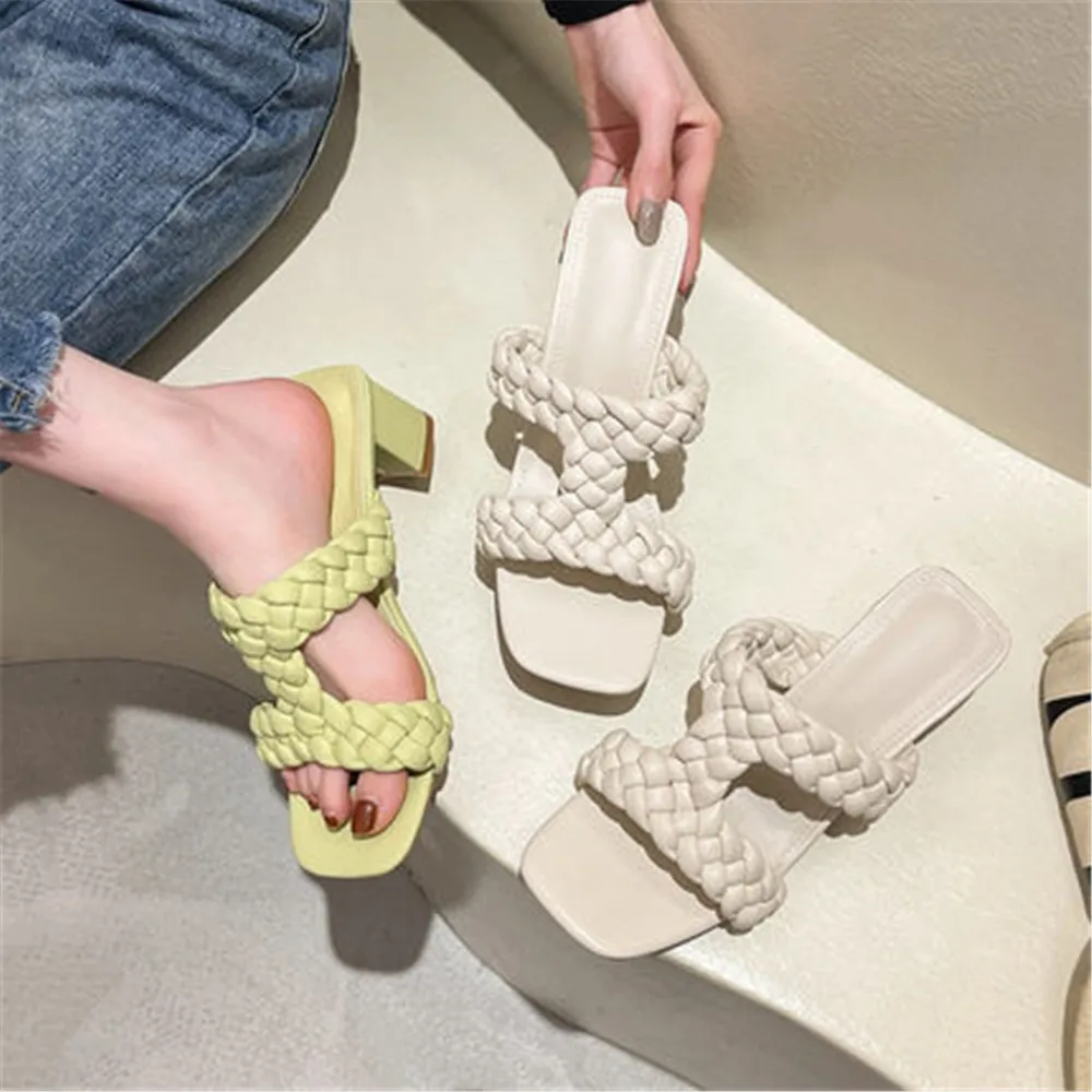 Thick High Heel Square Toe Slippers Outdoor Wear Temperament Cool Drag Weaving 2024 Summer New Comfortable Sweet Beauty Shoes