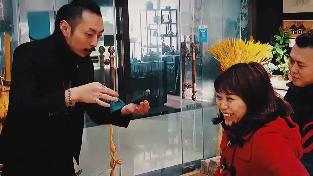 Invisible Channel Gimmick by Jimmy Fan Street Performer Close Up Magic Illusion Magic Tricks Props Mentalism Classic Toys magie