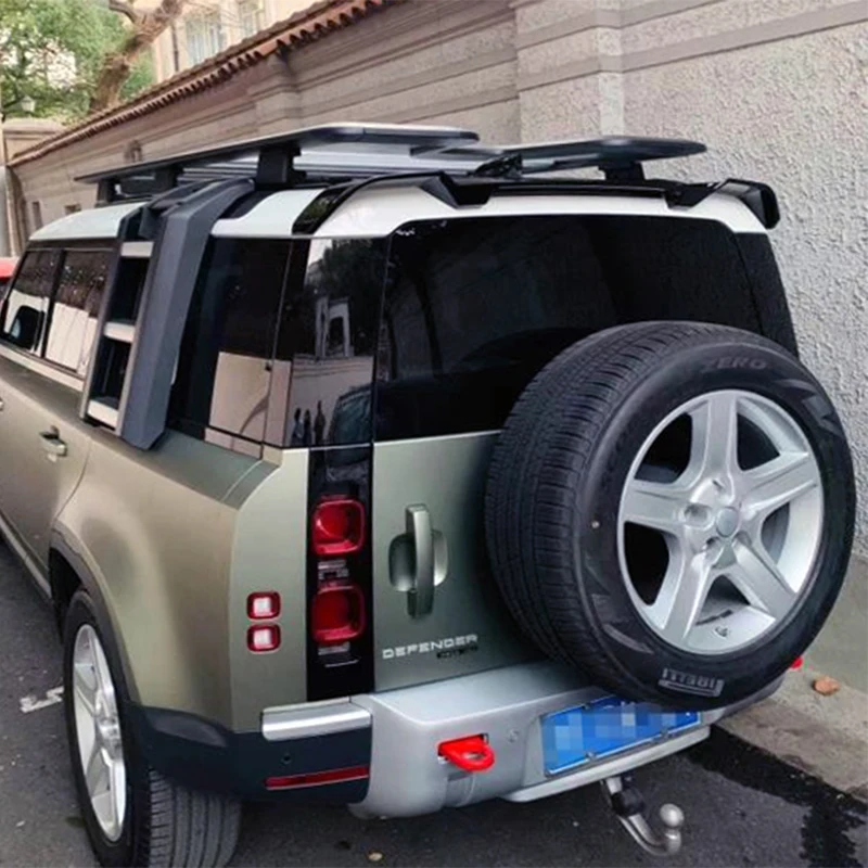 Wysokiej jakości materiał ABS czarny błyszczący wygląd włókna węglowego Spoiler dachowy dla LAND ROVER Defender 2019 2020 2021 tylna owiewka