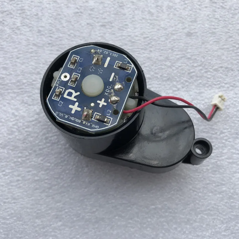 เครื่องดูดฝุ่นหุ่นยนต์เครื่องดูดฝุ่นด้านข้างแปรงมอเตอร์สำหรับ Midea VCR15 VCR16เครื่องดูดฝุ่นหุ่นยนต์มอเตอร์อะไหล่ Asccessories