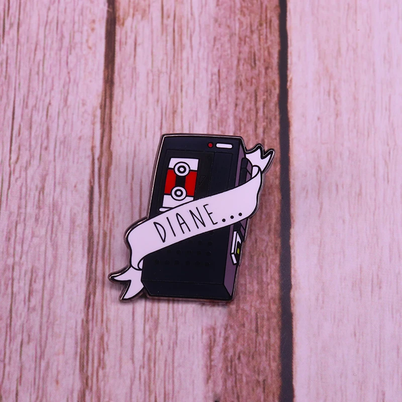 Twin peaks Diane pin tape recorder badge Dale Cooper brooch movie fans gift creative art accessories