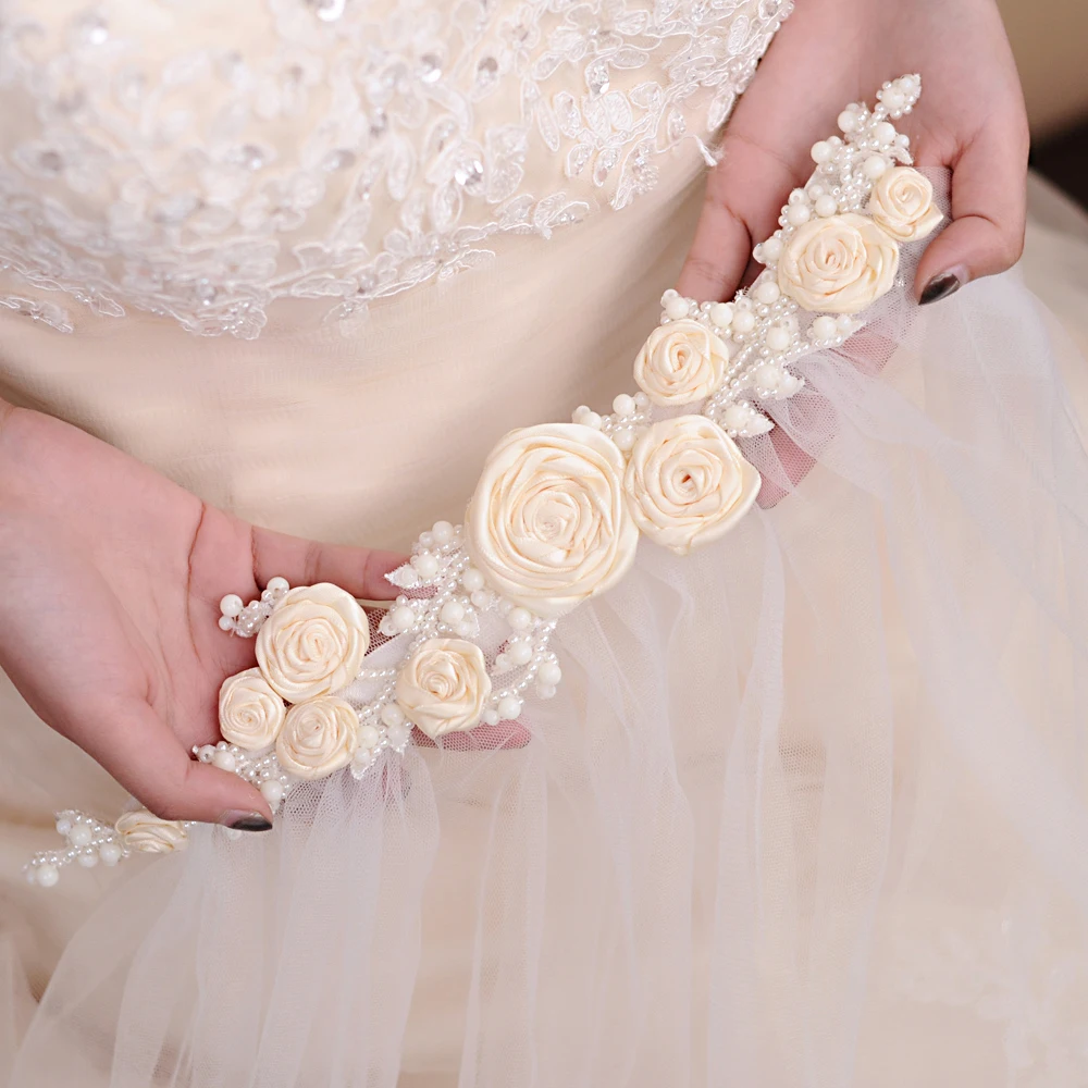 Velo de novia hecho a mano de 100%, velo de boda de gasa, flores de boda blancas y marfil, accesorios elegantes para la catedral