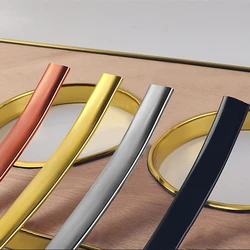 Striscia di tenuta per bordi in PVC autoadesiva a forma di U per pannelli per mobili, spessore da 5mm a 25mm, lunghezza 2m, oro nero argento