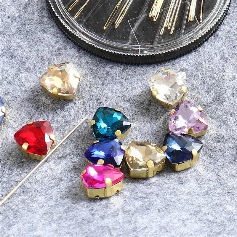 Sewing Crystal 12mm Triangle Shape Glass Sew On Rhinestones With Flatback Gold Claw for Clothing Accessories Shoes Diy