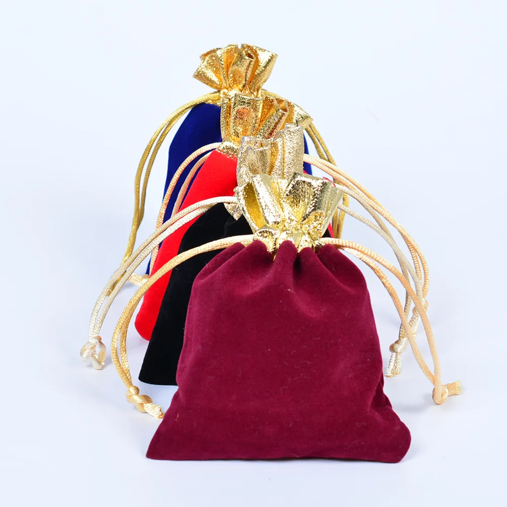 

50pcs/lot 7x9 10x12 12x15cm Gold Trim Velvet Pouches Drawstring Bag Christmas Jewelry Display Gift Decoration Packaging