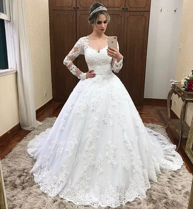 Customized 2023 Elegant Lace Applique Wedding Dress Court Train Long Sleeve Crew Neck Bride Gowns Vestidos De Novia