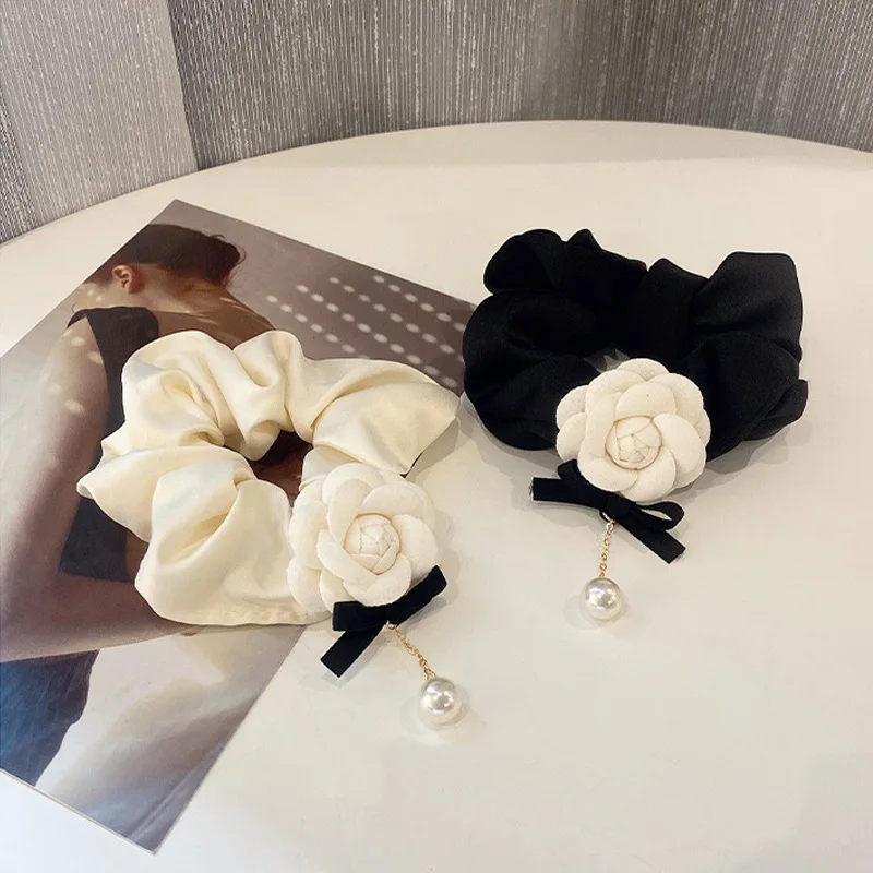 New Handmade Vintage Camellia Hair Accessories For Women Elegant  Rose Pearl Autumn Winter Girl Head Accessories Gum Wholesale