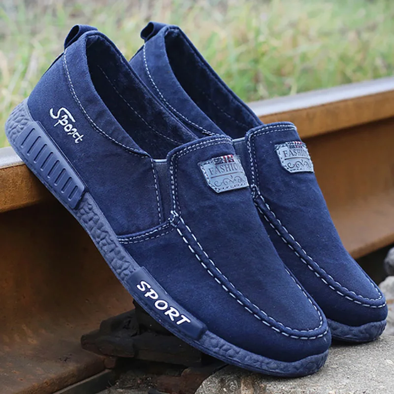 Men Casual Shoes Comfort Men Shoes Denim Male Shoes Adult Footwear 2020 New Men Loafers Canvas Shoes Men Sneakers Plus Size 46