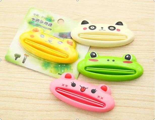 1Pcs Cute Animal multifunction squeezer toothpaste squeezer Home Commodity Bathroom Tube Cartoon Toothpaste Dispenser