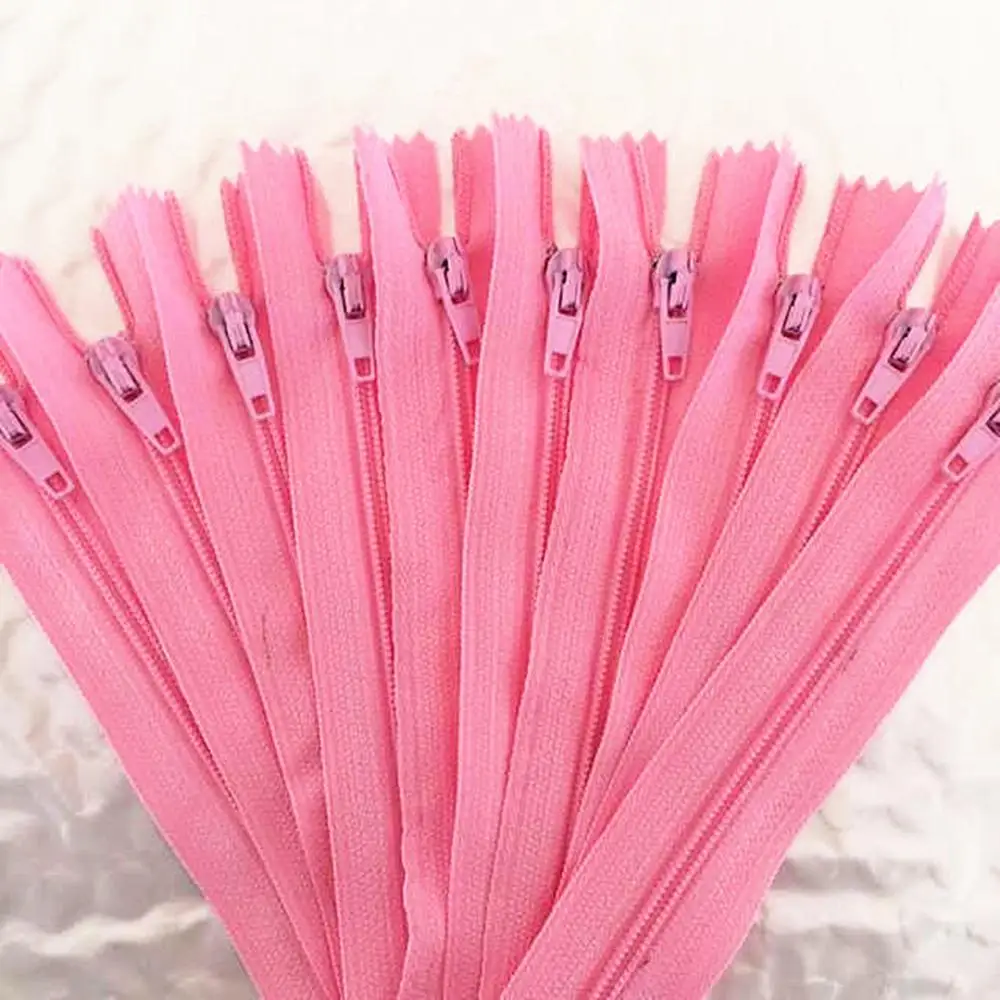 

10 pieces. 25 cm (10 inches) Pink Nylon Zippers Tailor Sewer Craft Crafter's & FGDQRS