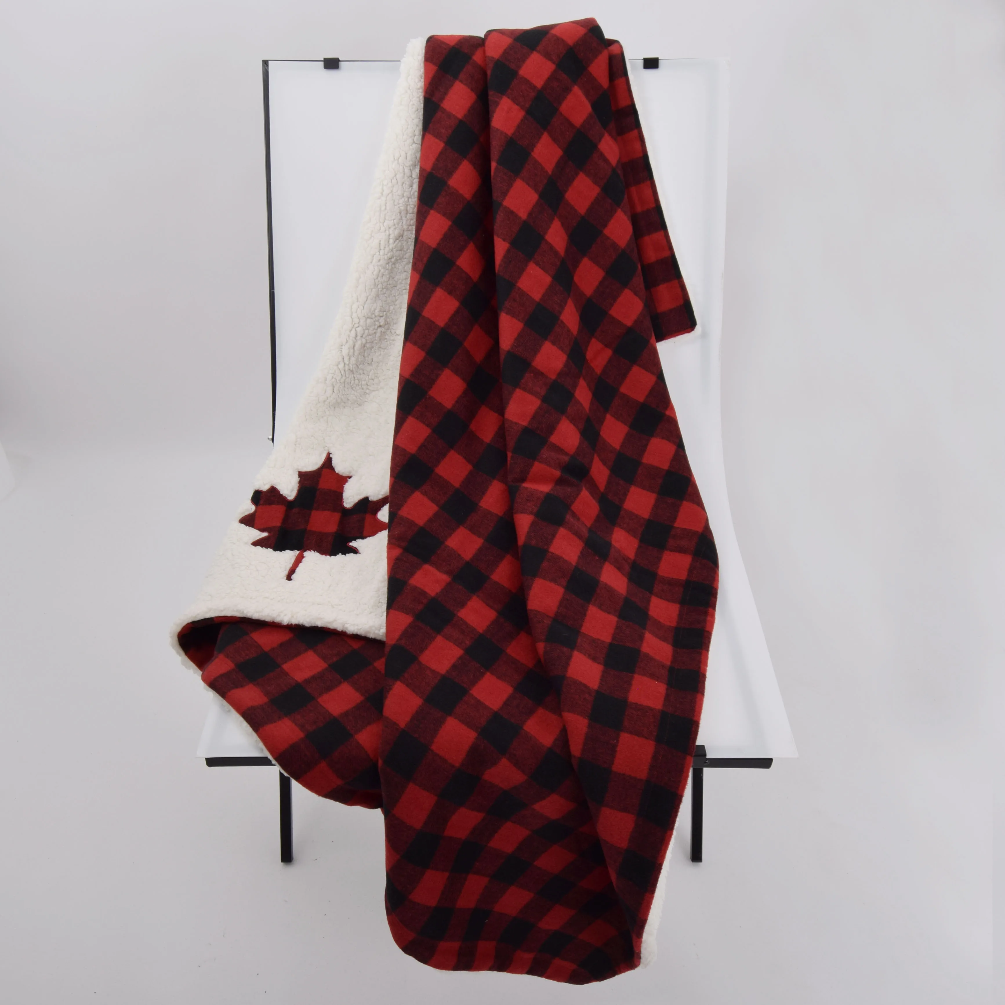 Promotion white sherpa with Maple leaves applique embroidery Plaid Blanket Throw Warm and Soft Throw two sides throw