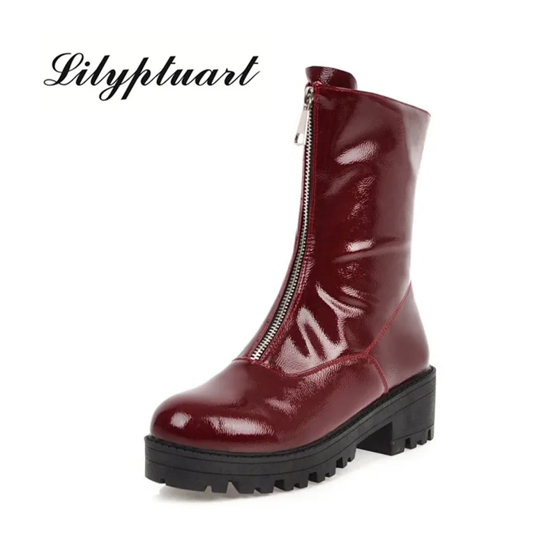 

2019 in the tube female thick-bottomed muffin motorcycle boots wine red single boots low with autumn and winter new trade boots