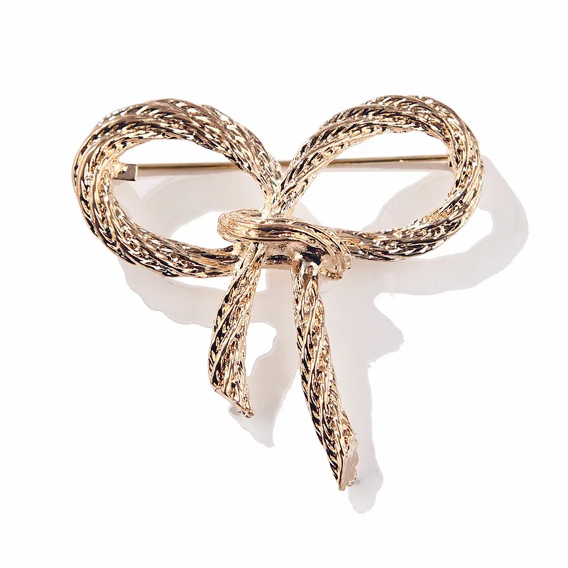 Simple Versatile Golden Color Hemp Rope Pattern Three-dimensional Butterfly Combined Brooch Fashion Female Accessories