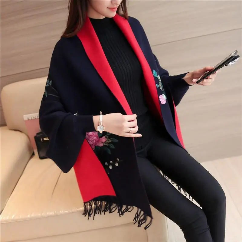 Sweater Women 2023 autumn and winter new embroidery scarf shawl langer with sleeves outside the tent wild bat coat female