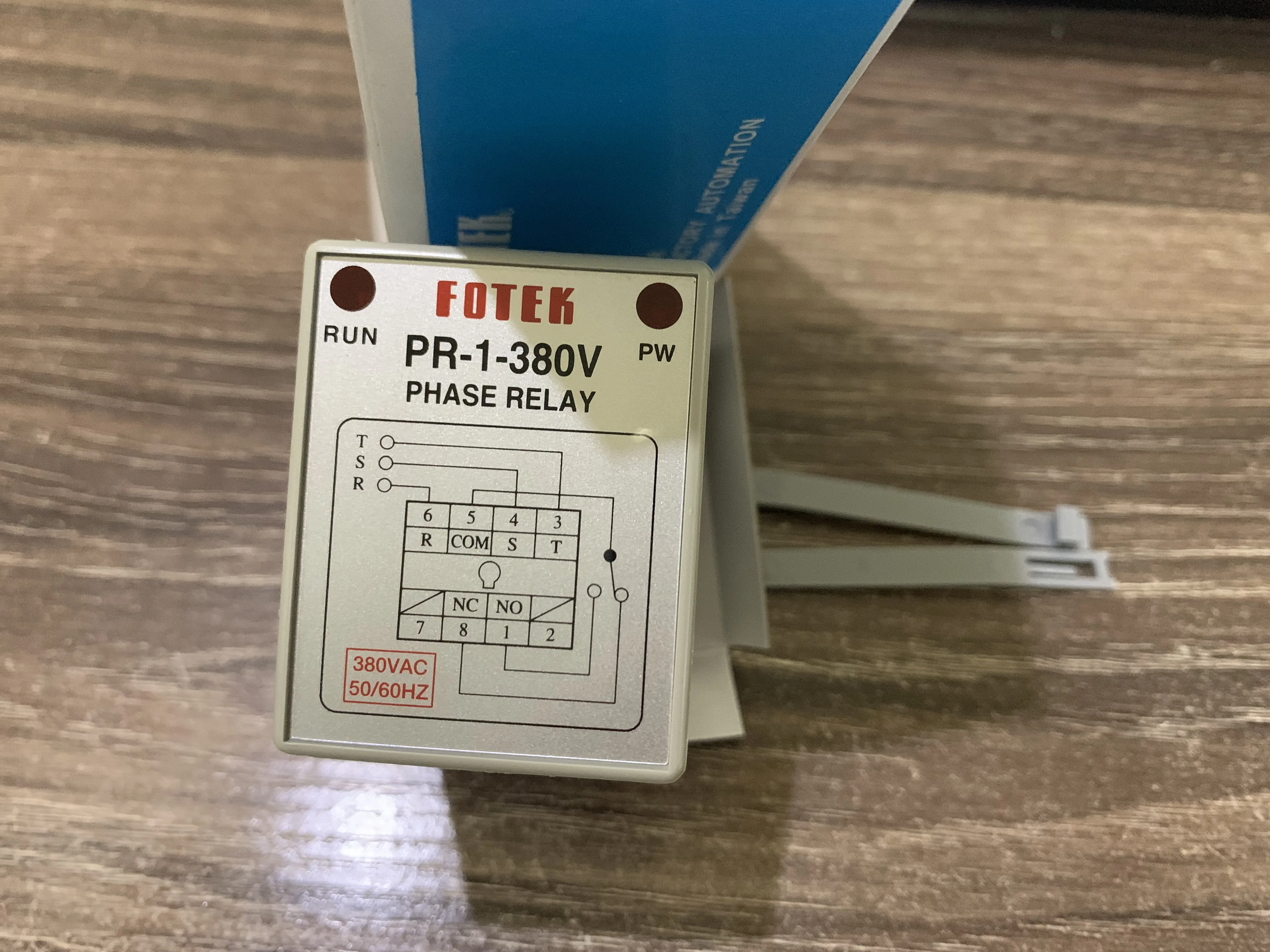 تايوان الأصلي الجديد FOTEK حامي تسلسل المرحلة PR-1-380V