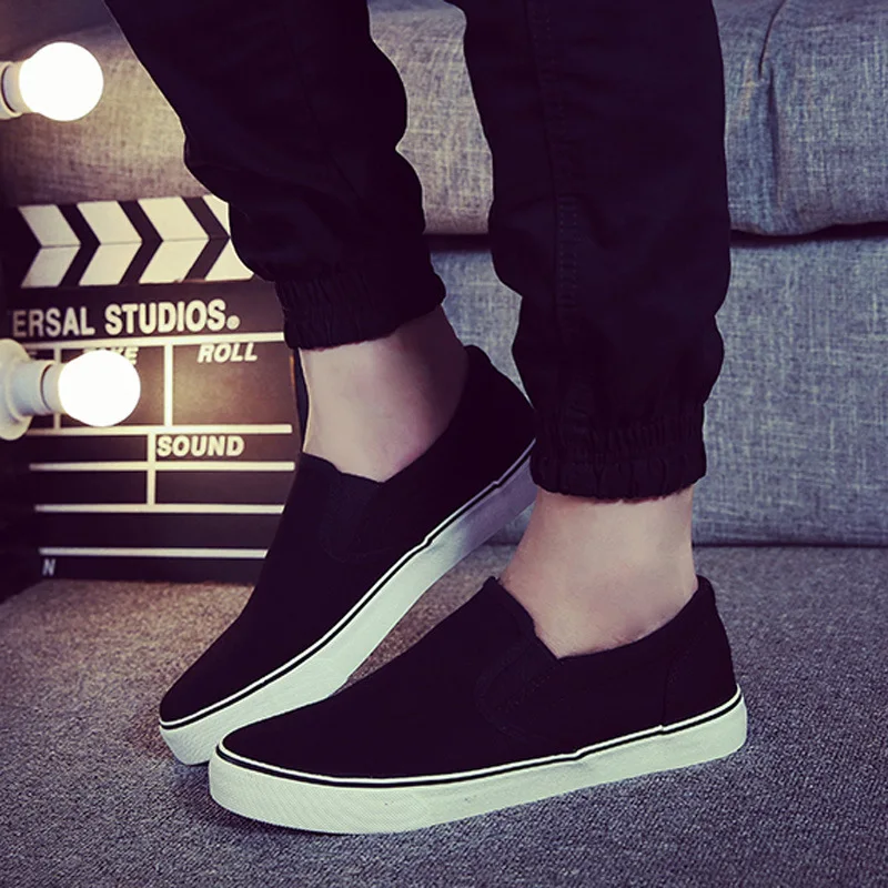 Men Canvas Shoes Black Sneakers Casual Loafers Mocassim Male shoes Adult Slip On Flats Summer Mens Trainers zapatos de hombre