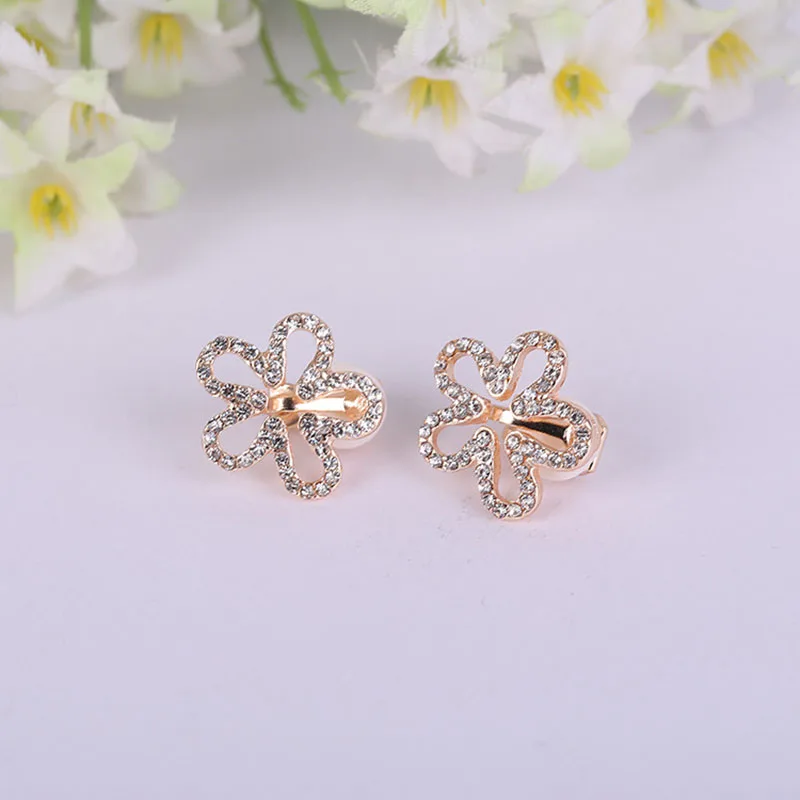 Korea Style Five petals Shape Rhinestone Clip on Earrings Without Piercing for Girls Party  No Hole Ear Clip