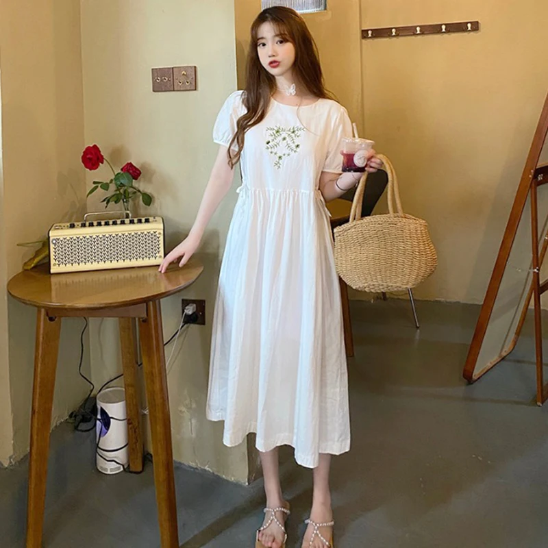 French Style Embroidered Mid-Length DressWomen Retro Gentle Style Summer New Student Short Sleeve Dress lolita dress gothic