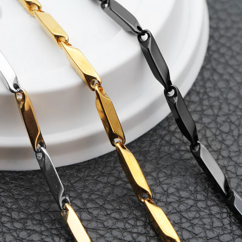 Fashion Titanium Steel Melon Seed Chain Stainless Steel Necklace Couple Models Jewelry Wholesale Hot Sale