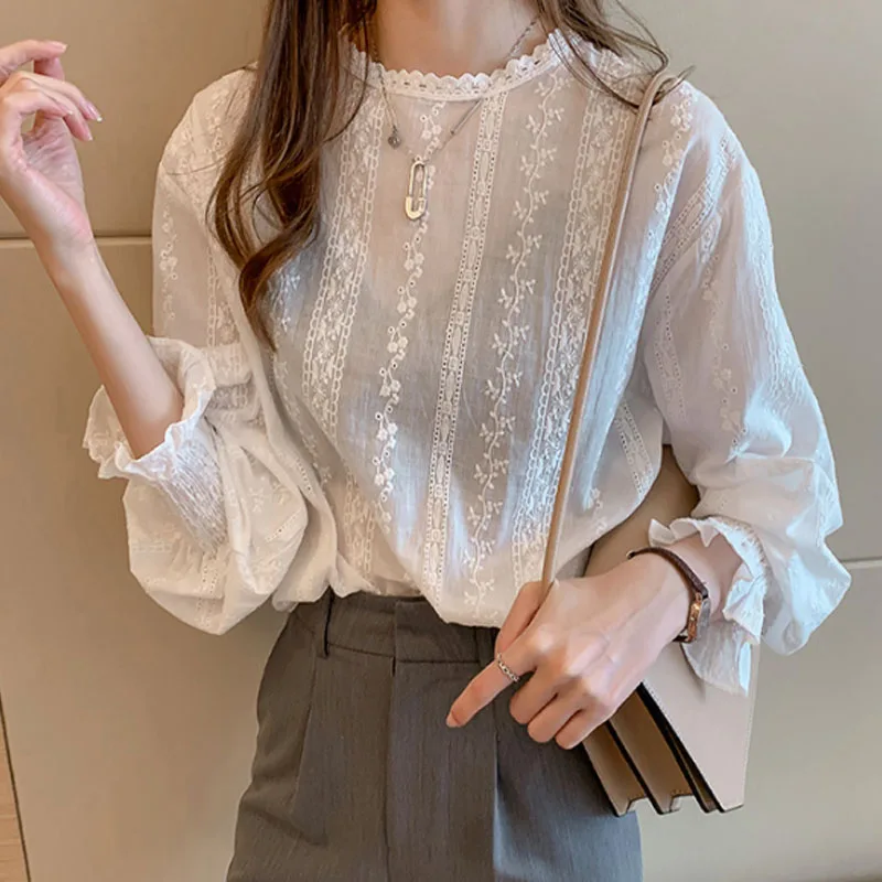 Spring Women Loose White Chiffon Blouses Female Long Sleeve Lace Tops Feminina Blusas Mujer De Moda 4XL Shirt