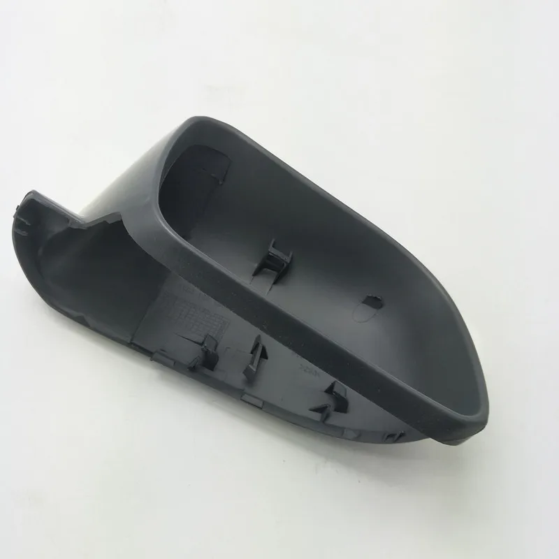 Apply to Polo 2002-2005 Outer reversing mirror shell Rear view lens cover Primer No lacquer