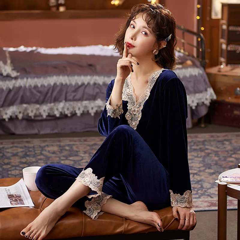 Gold Velvet Pijamas Women Autumn And Winter Female Pyjamas Long Sleeve Trousers Pajama Two-Piece Sexy Lace Home Service